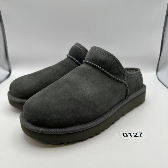 UGG CLASSIC SLIPPER WOMAN’S SIZE 9 GREY 1108193 - Picture 1 of 9